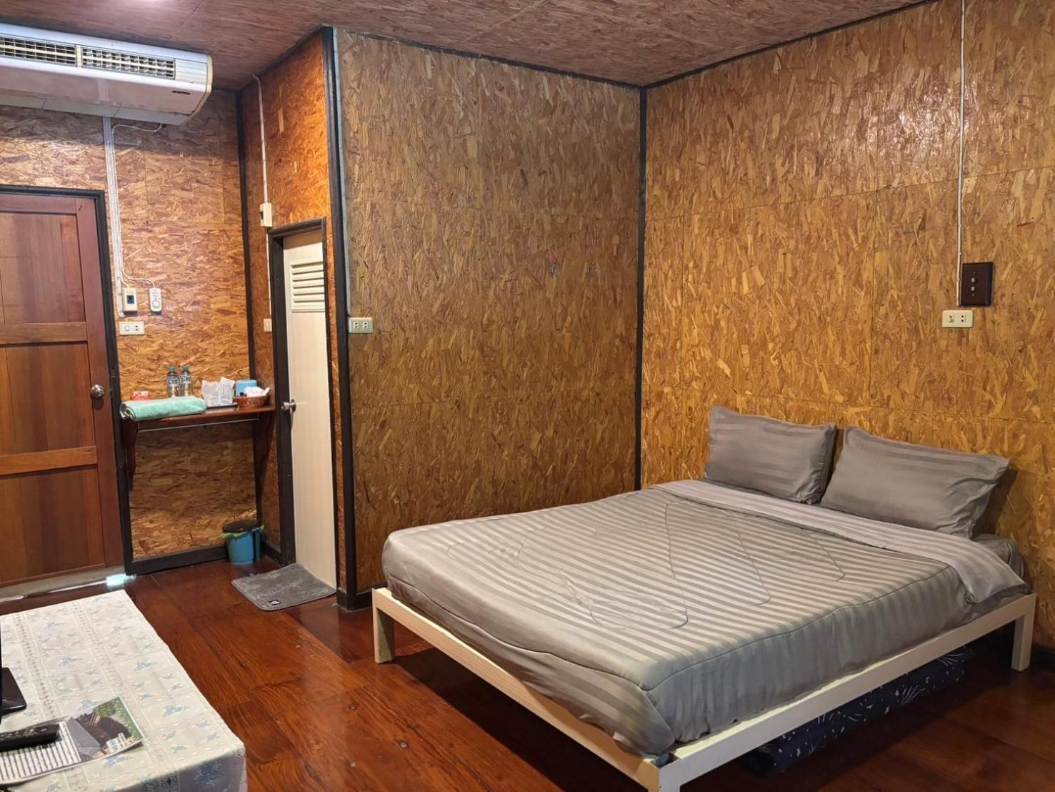 Hotel แพจิตรธาดาธารน้ำ Tha Kradan Exteriér fotografie